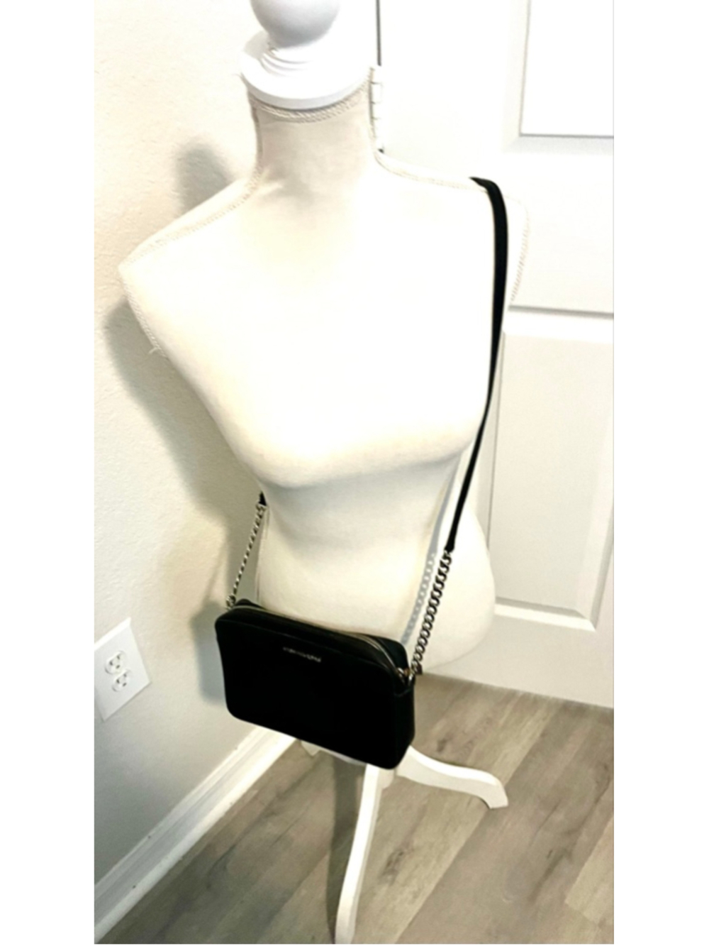 Michael Kors Jet Set Travel Large Black Crossbody Saffiano Leather - Picture 6 of 7